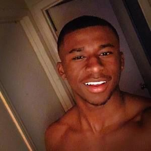 Meet your Posher, Clinton